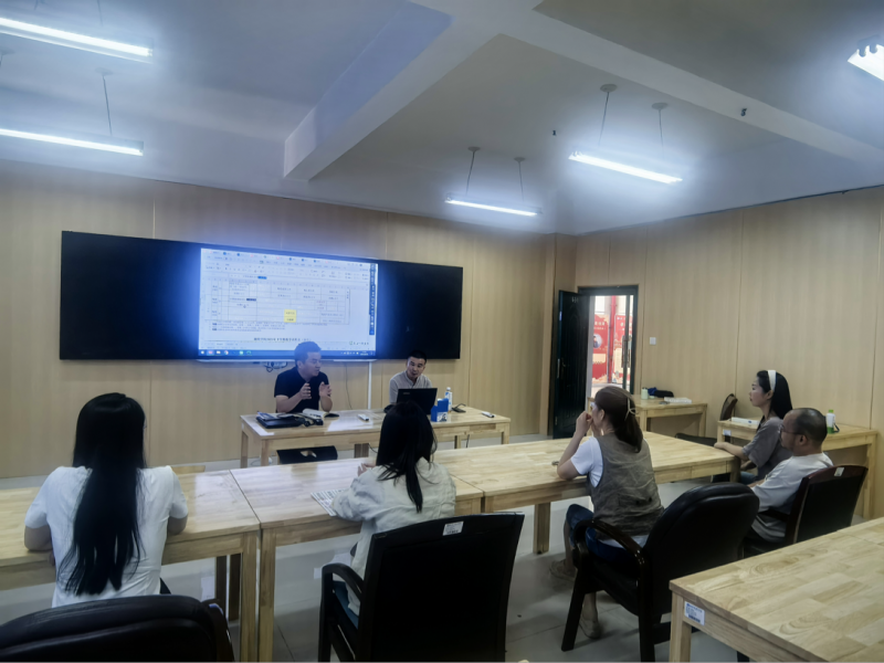 2025-09-17 18:15:38.796000